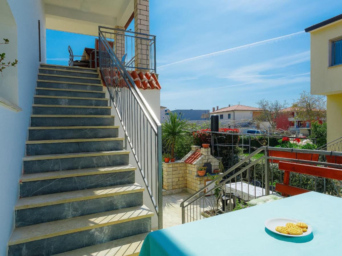 Apartment Nika-12 By Interhome Umago Exterior foto